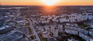 Lee más sobre el artículo El gobierno de Arabia Saudí y la mayor constructora del mundo ‘reproducen’ la ciudad de Murcia en el desierto al norte de Riad